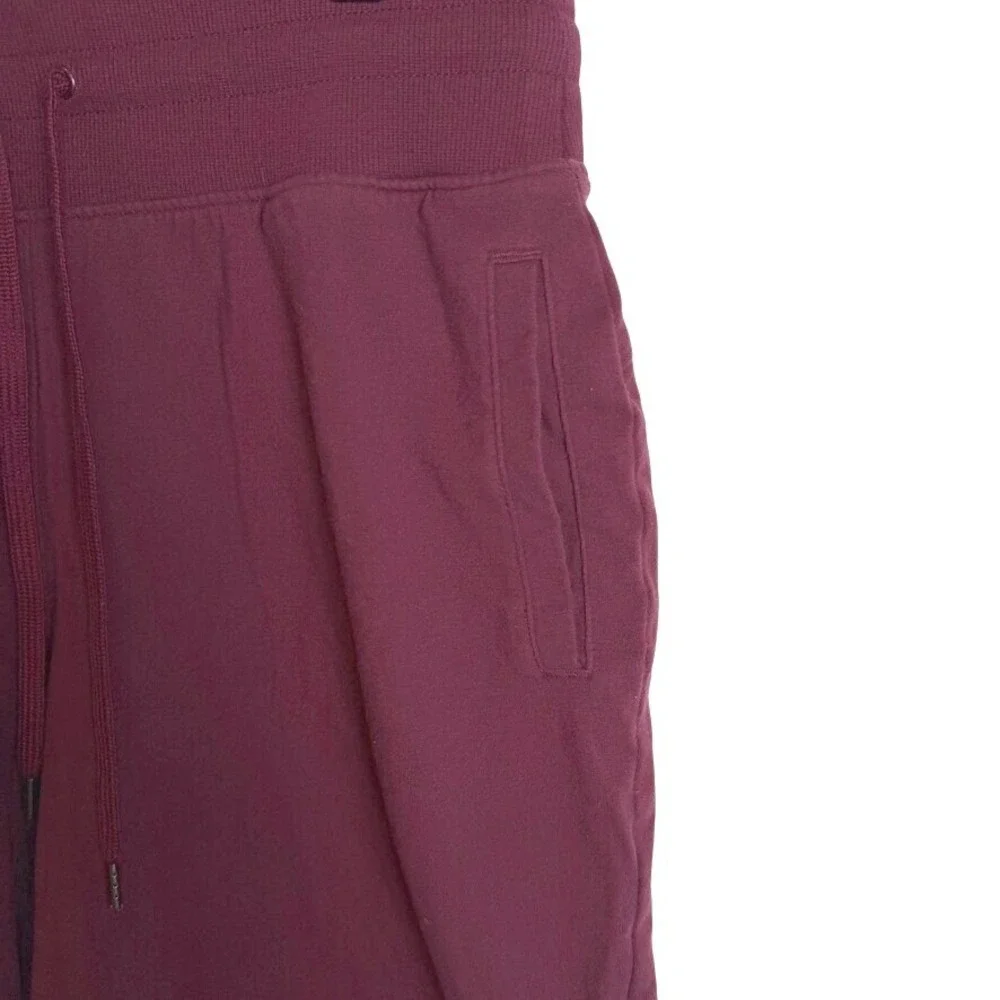 Tek Gear Women Burgundy Drawstring Lounge Shorts L Maroon Sweat Athletic Pockets